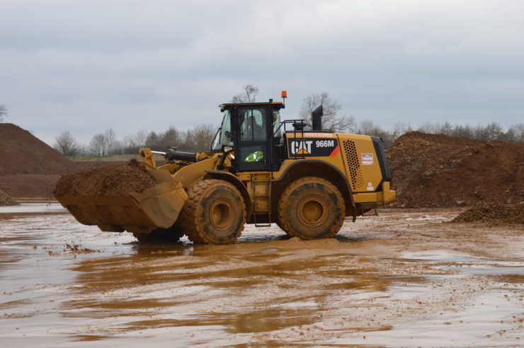 CAT 966M Loader