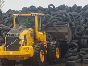 Volvo L90H working